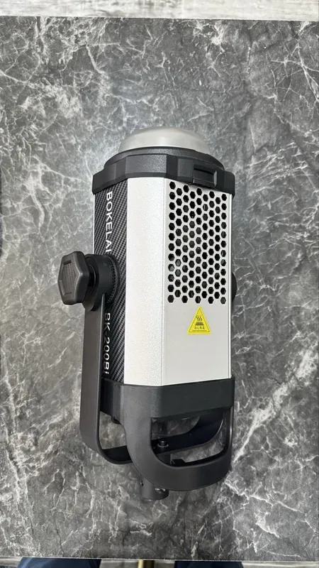 BOKELAI BK-200Bi 200W Professional Bi-Color LED Video Light 4 BOKELAI BK-200Bi 200W Professional Bi-Color LED Video Light 4