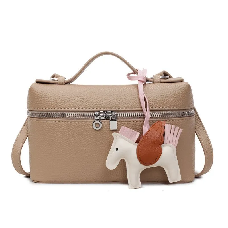 сумка Loro piana extra pocket — фото 3