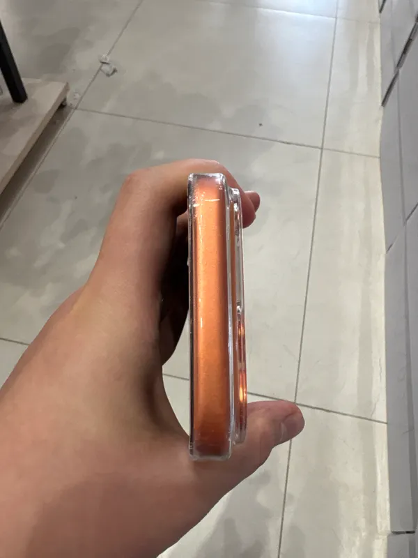iPhone 17 pro max 4