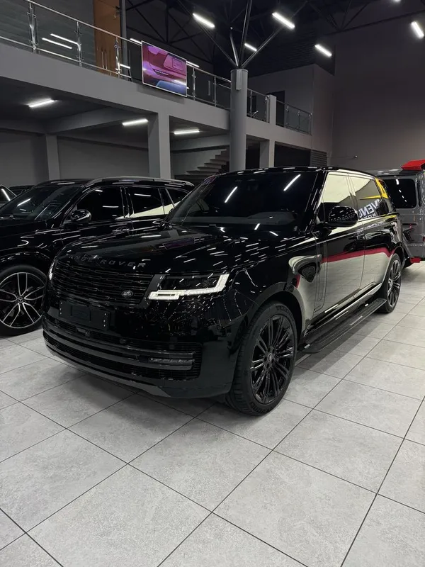 Range rover P530 Long Autobiography 1 Range rover P530 Long Autobiography 1
