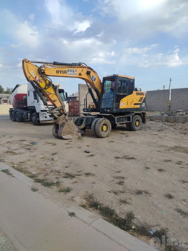 Продаётся Hyundai 145 3 Продаётся Hyundai 145 3