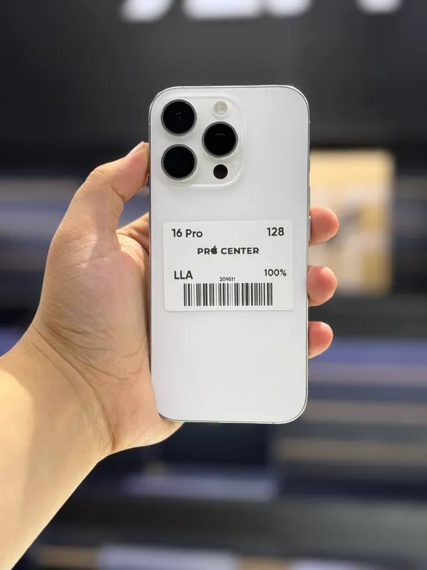 iPhone 16 Pro 128 ГБ iPhone 16 Pro 128 ГБ