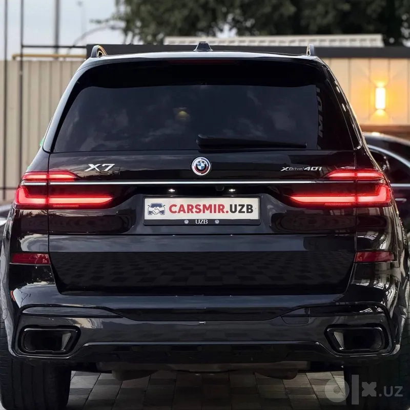 BMW X7 xDrive 40i full 8 BMW X7 xDrive 40i full 8