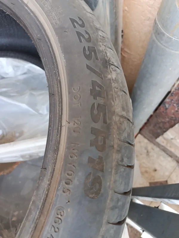 shinalar 4 ta. 225/45 R19. 1 tasi teshilgan — фото 2