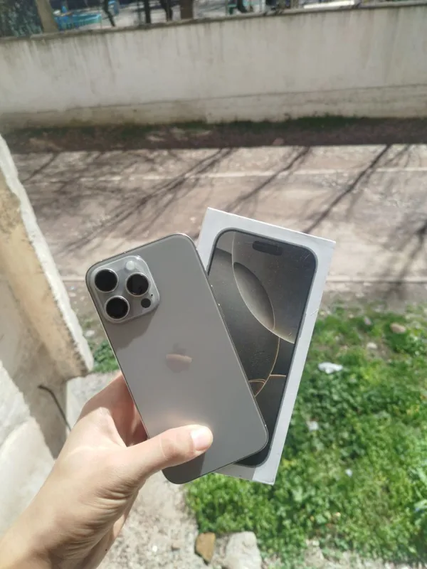iPhone 16 Pro Max, люксовая копия 1