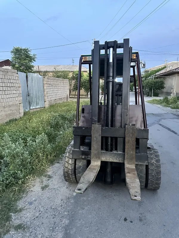 Автокара кара погрузчик
