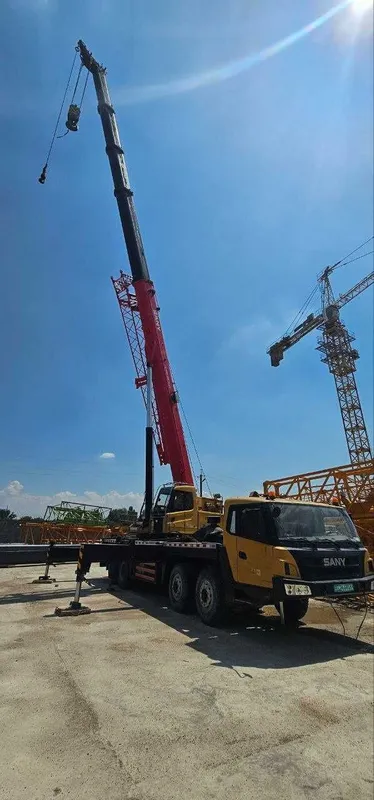 Автокран грузоподъемностью 60 тонн на продажу — фото 1 Автокран грузоподъемностью 60 тонн на продажу — фото 1