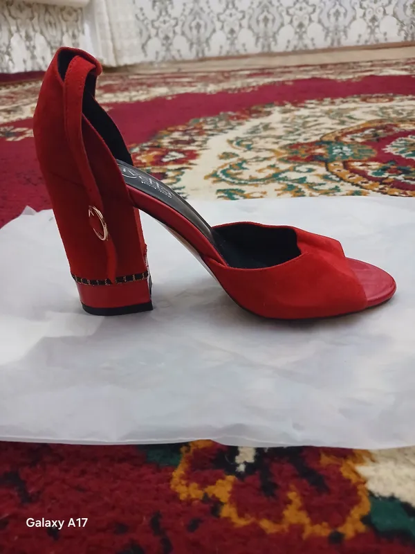 Civetta ayollar baland poshnali basanojkasi (37)