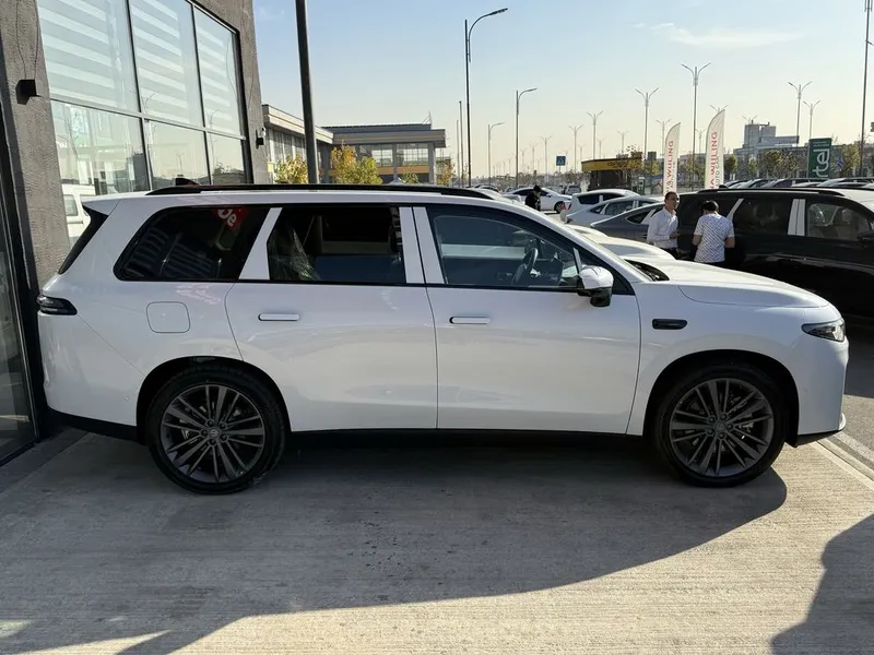Leapmotor c16 luxurit lidar 280km 2026 — фото 1
