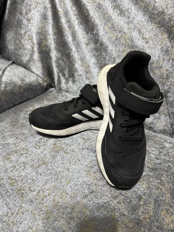 Кроссовки ADIDAS оригинал размер 29 1 Кроссовки ADIDAS оригинал размер 29 1