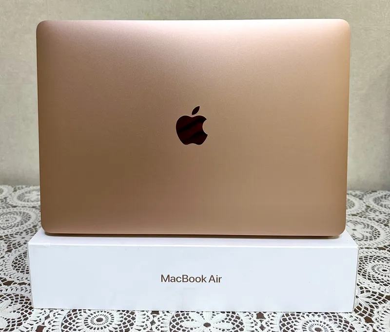 MacBook Air M1 Gold — новый ноутбук (MacBook-Apple) 4 MacBook Air M1 Gold — новый ноутбук (MacBook-Apple) 4