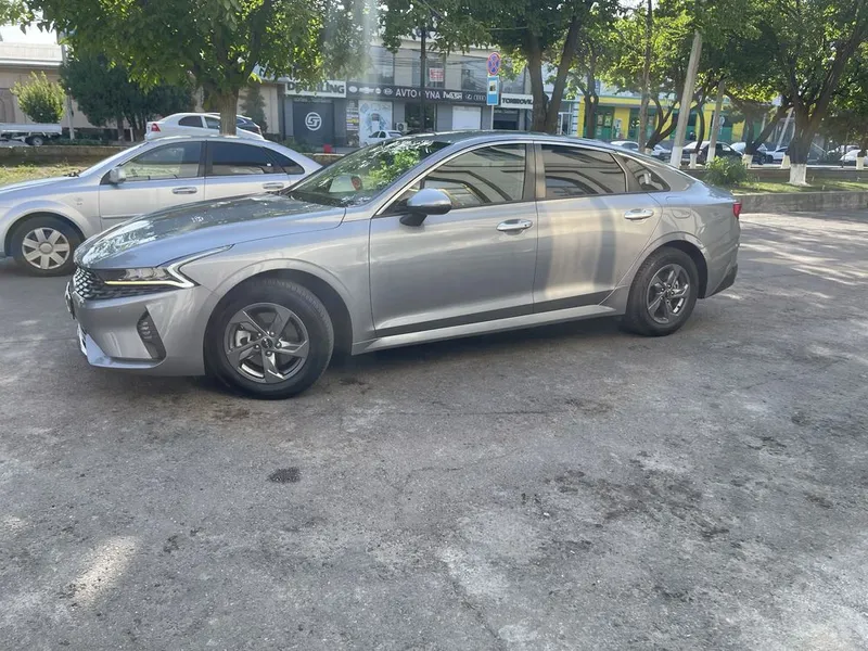 Kia K5 Prestige pazitsasi 2 Kia K5 Prestige pazitsasi 2