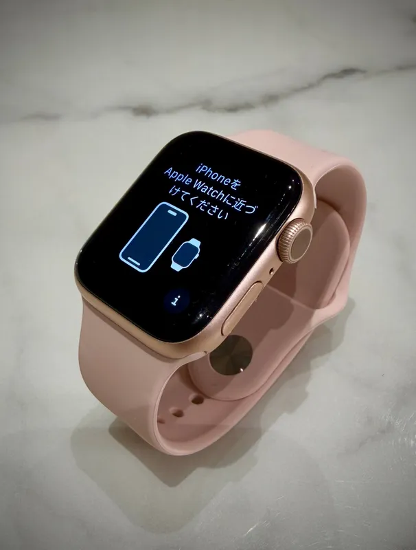 Часы Apple Watch 6