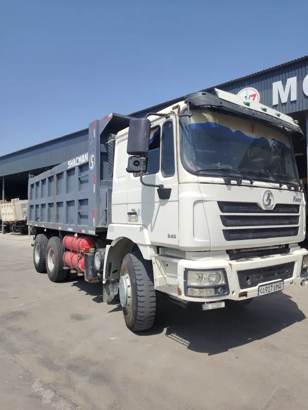 Shacman f3000 xolati zur 2