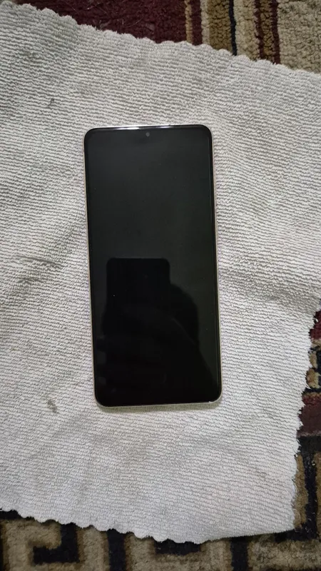 Samsung S21 plus sotiladi, xolati ideal — фото 2