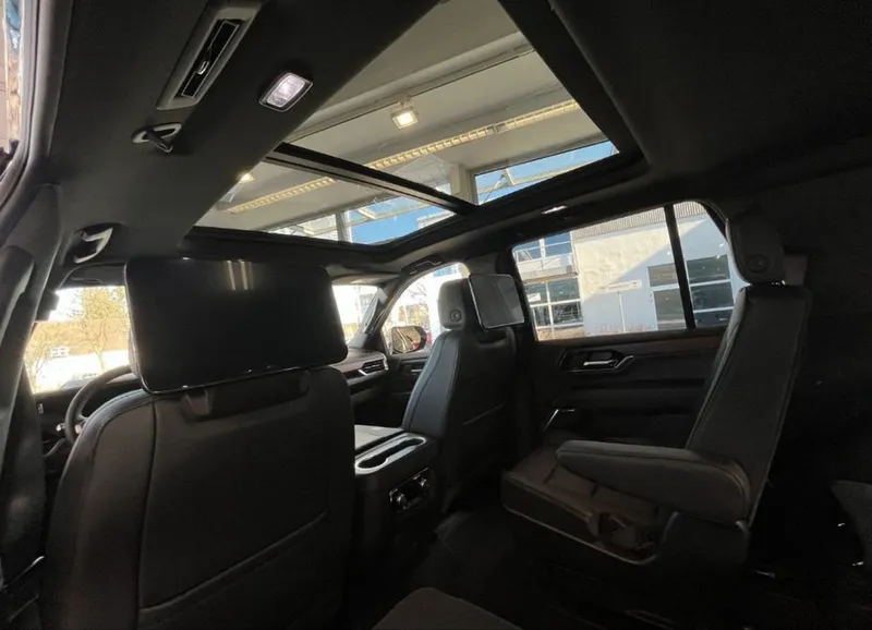 GMC Yukon Denali Black Edition 2026 6 GMC Yukon Denali Black Edition 2026 6