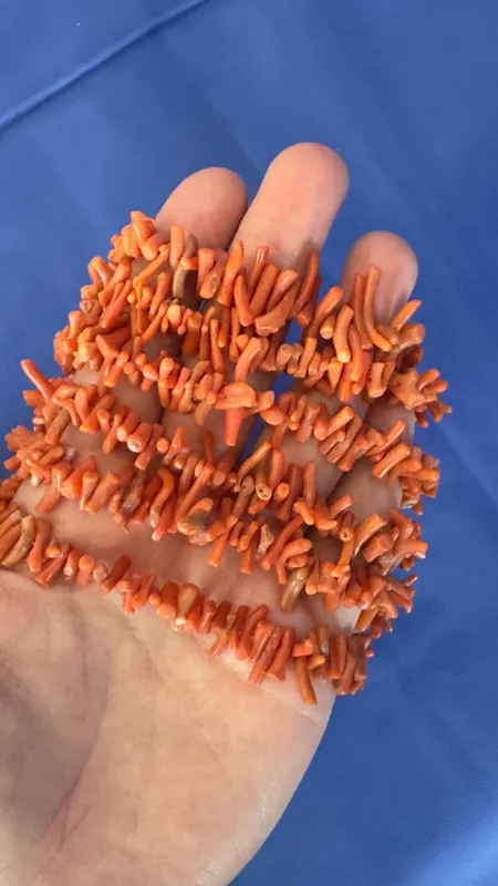 Натуральные коралловые бусы корал коралл серебро — фото 1