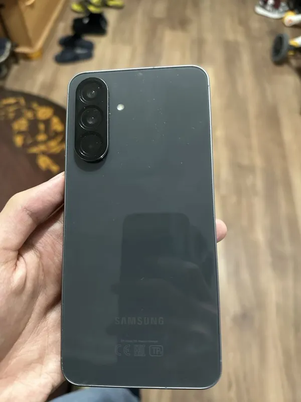 SAMSUNG A56 256gigabayt 1 SAMSUNG A56 256gigabayt 1