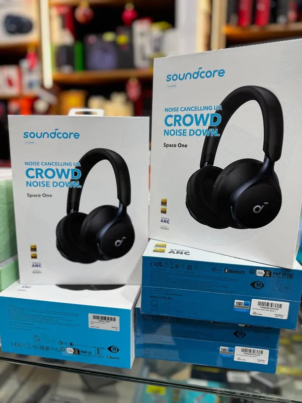 Anker Soundcore Space One