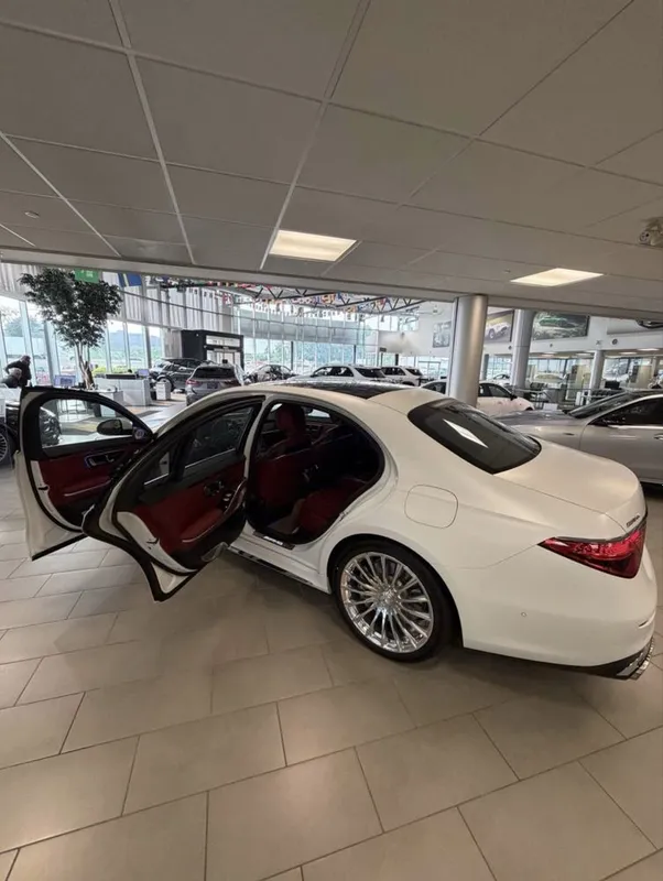 Mercedes-AMG S 63 E Performance 2026 4 Mercedes-AMG S 63 E Performance 2026 4