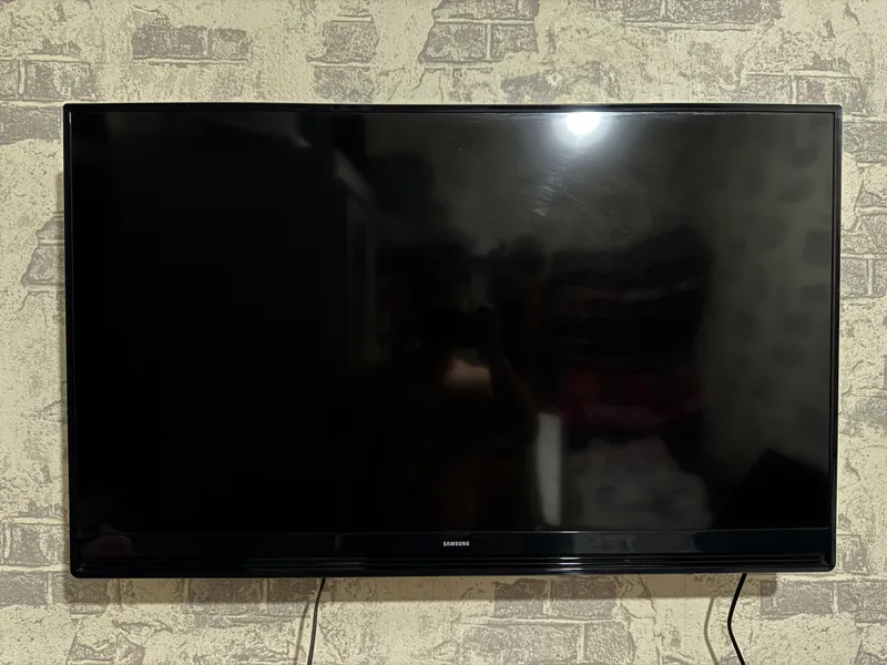 Продам телевизор Samsung 40 2