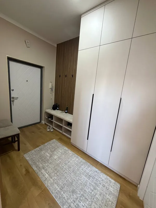 Mirzo Ulug‘bek tumanida 47 m², 2 xonali kvartira sotiladi 6