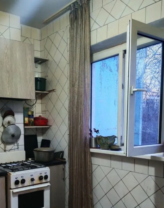 продаю большую однокомнатную квартиру — фото 2