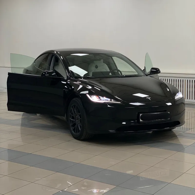 Tesla Model 3 Highland Restyling 2025