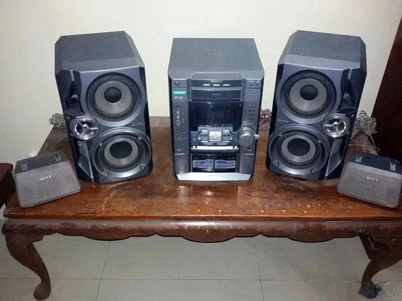Музцентры Sony MHC-VX555 и Sony cmt-gp5 — фото 4
