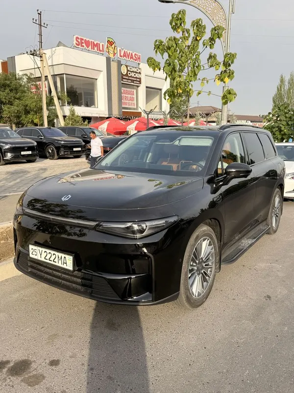 Leapmotor C16 2024 yil 22 ming yurgan tozza ((( 1 poz )))