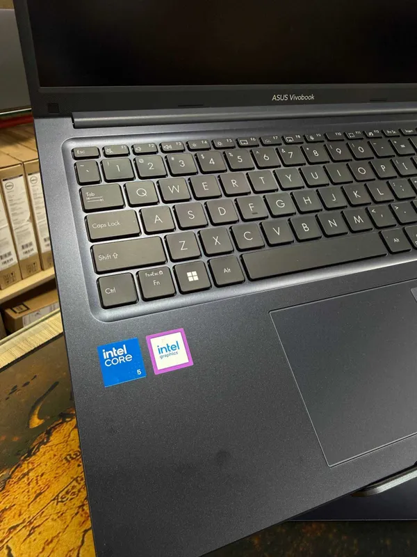 Asus Vivobool 15 4 Asus Vivobool 15 4