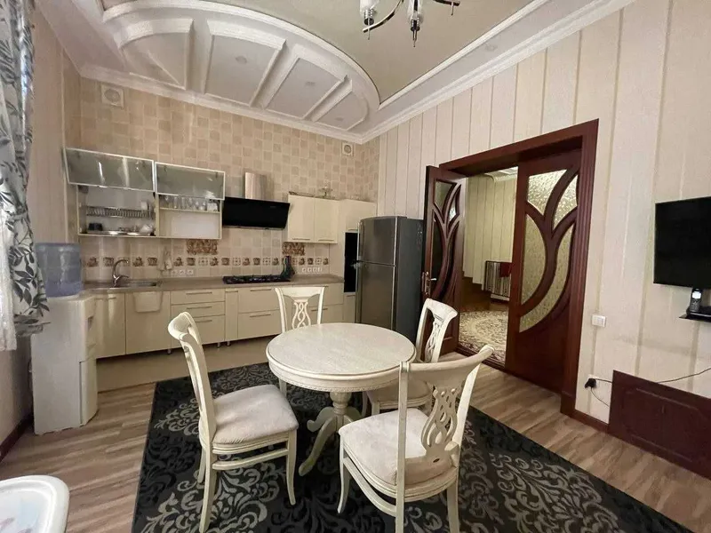Аренда Участок Яккасарай Ракат 8 комн Бассеейн/можно под офис 985* 5