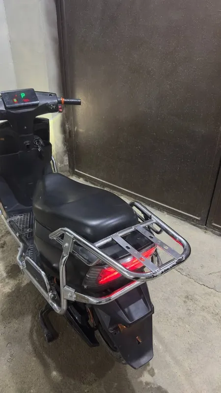 Elektroskuter/moped — фото 2