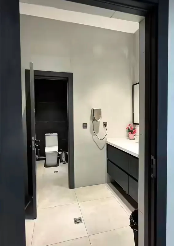 Аренда помещение Иститут Автодорожных 1350м2 1