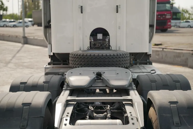 Howo - T7H 6×4 CNG 4 Howo - T7H 6×4 CNG 4