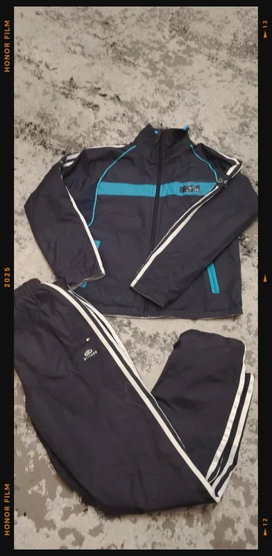 O‘g‘il bolalar uchun issiq sport kostyumi 2 O‘g‘il bolalar uchun issiq sport kostyumi 2