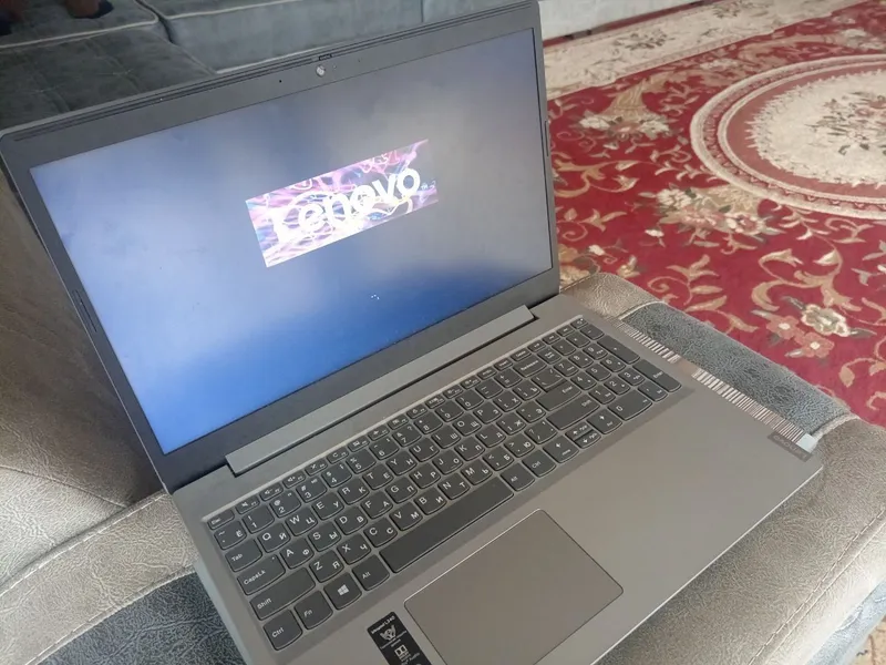 Lenovo 4