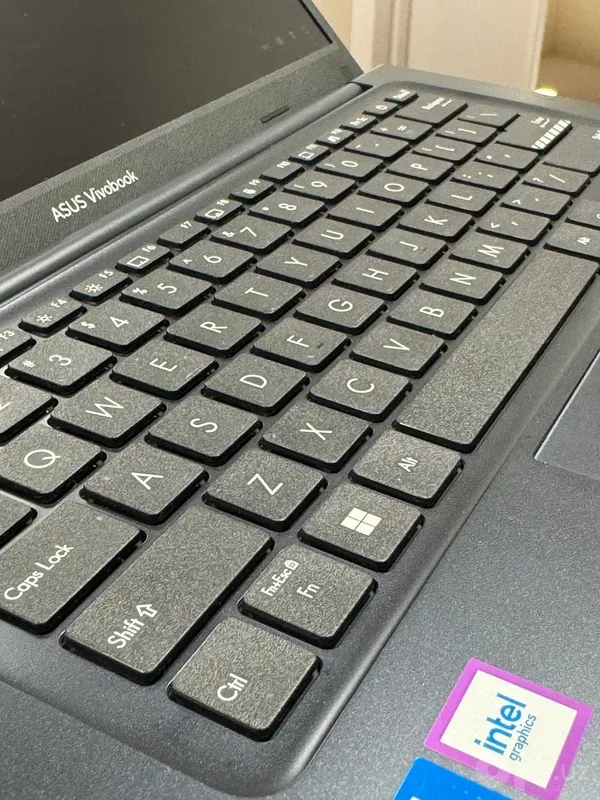 ASUS VivoBook noutbuk notebook ноутбук 6 ASUS VivoBook noutbuk notebook ноутбук 6