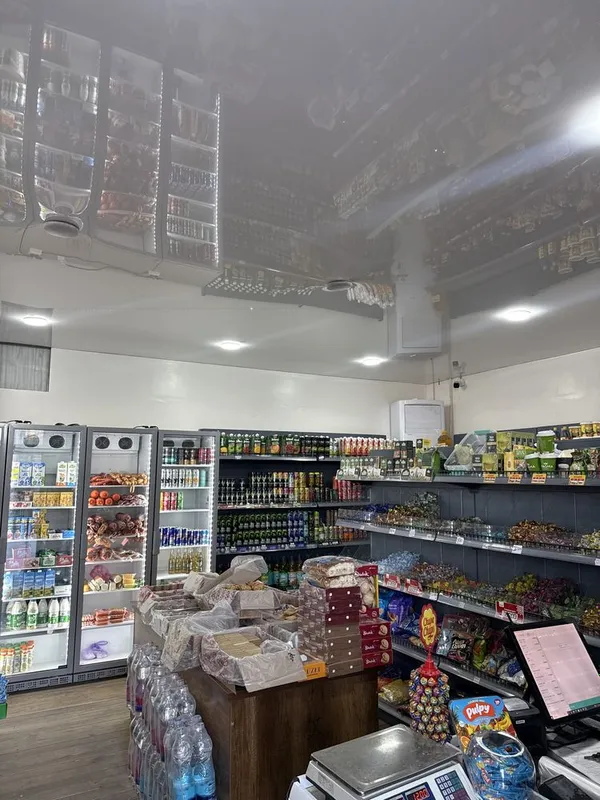 Нужен продавец в магазине — фото 1