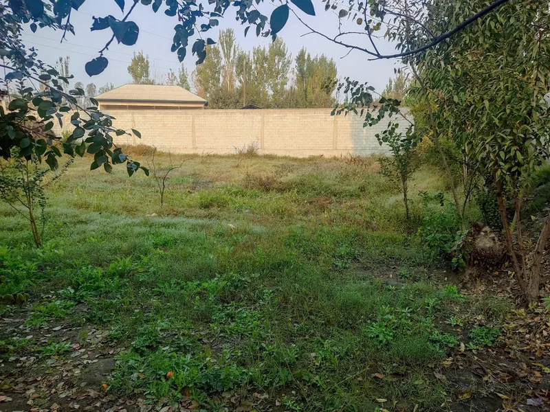 Срочно продаётся двор с домом на 5 сотках, 3 комнаты 4