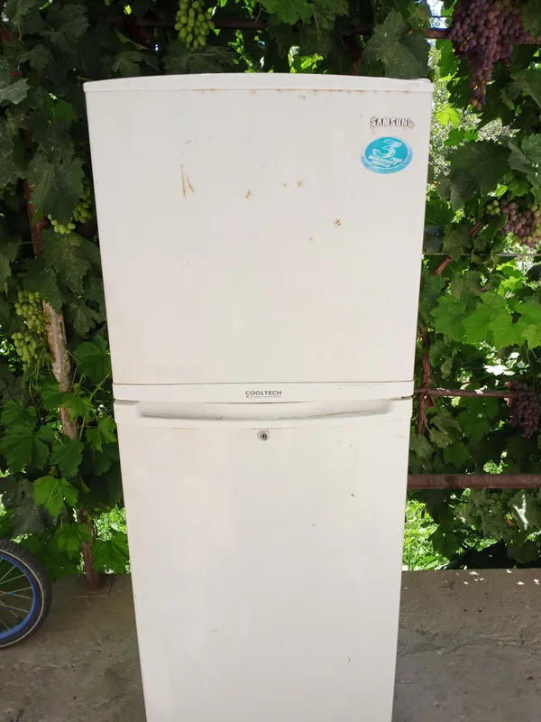 Samsung xolodilnik satiladi