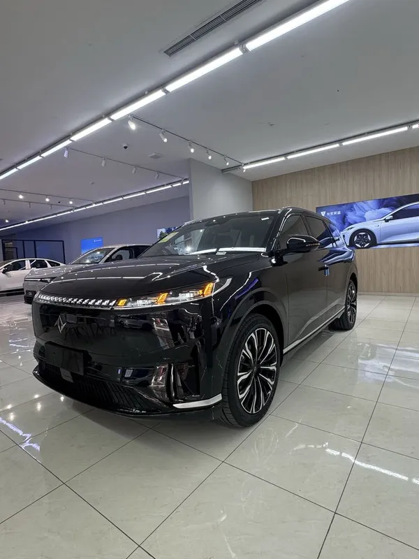 Dongfeng 008 EP 2026 restyling 2 Dongfeng 008 EP 2026 restyling 2