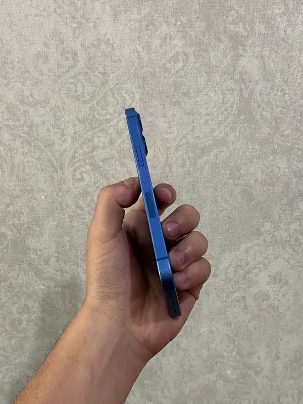 iPhone 13 128 ГБ, синий, идеальное состояние 7 iPhone 13 128 ГБ, синий, идеальное состояние 7