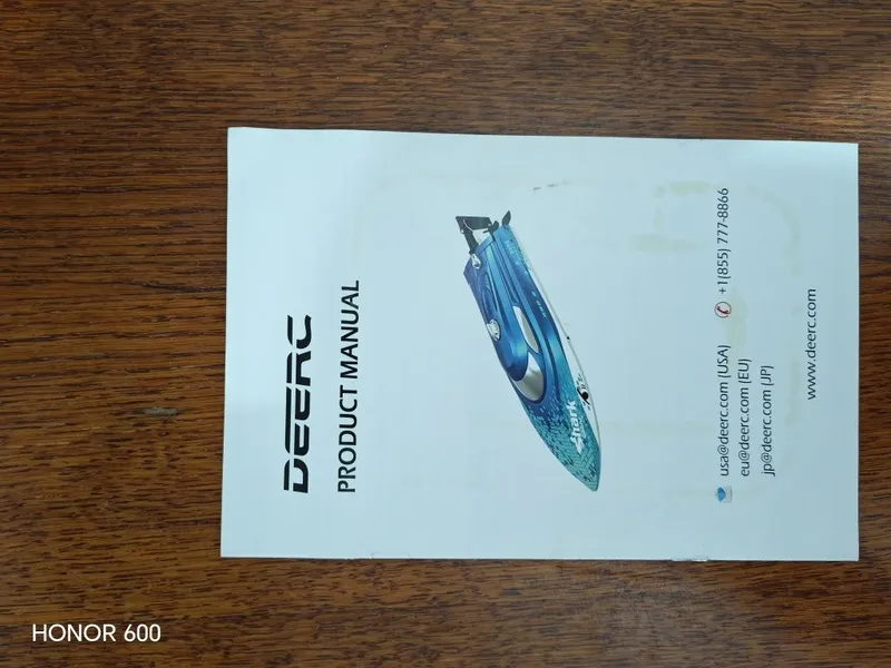 (Редкая раскраска) Катер на радиоуправлении / Deerc hj812 shark 8 (Редкая раскраска) Катер на радиоуправлении / Deerc hj812 shark 8