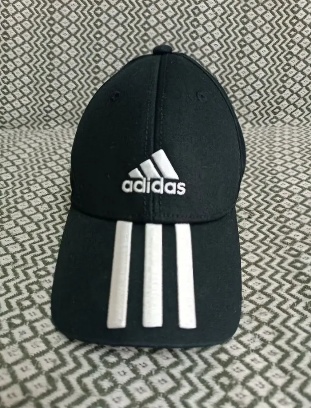 Оригинальная кепка Adidas 1