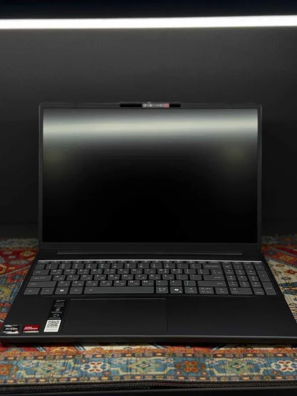 LENOVO LOQ R7-170 / D5-16G / 512G / 15,6'' FHD 144Hz / RTX 4050 — фото 2