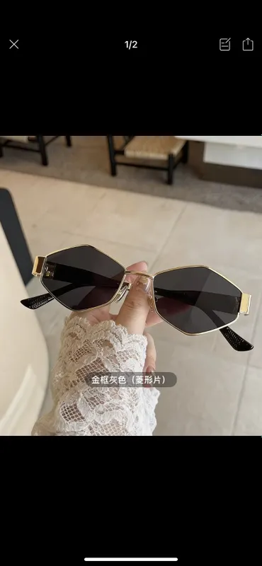 sun.glasses