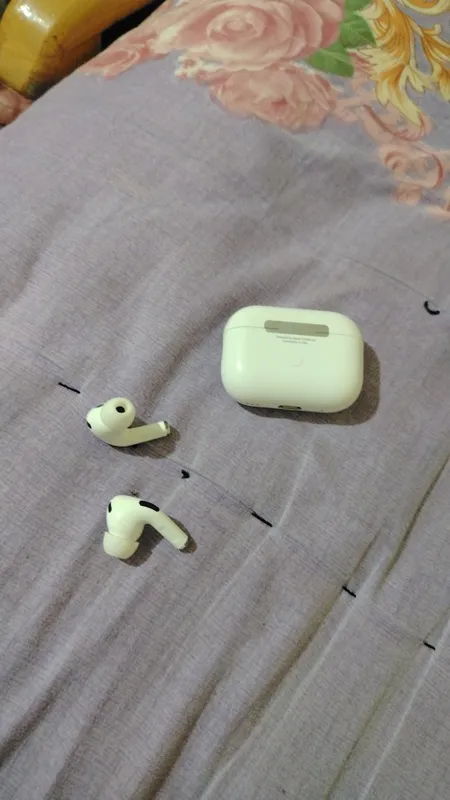Airpods yangidee