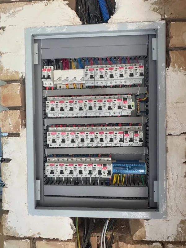 Elektrik Xizmati 4