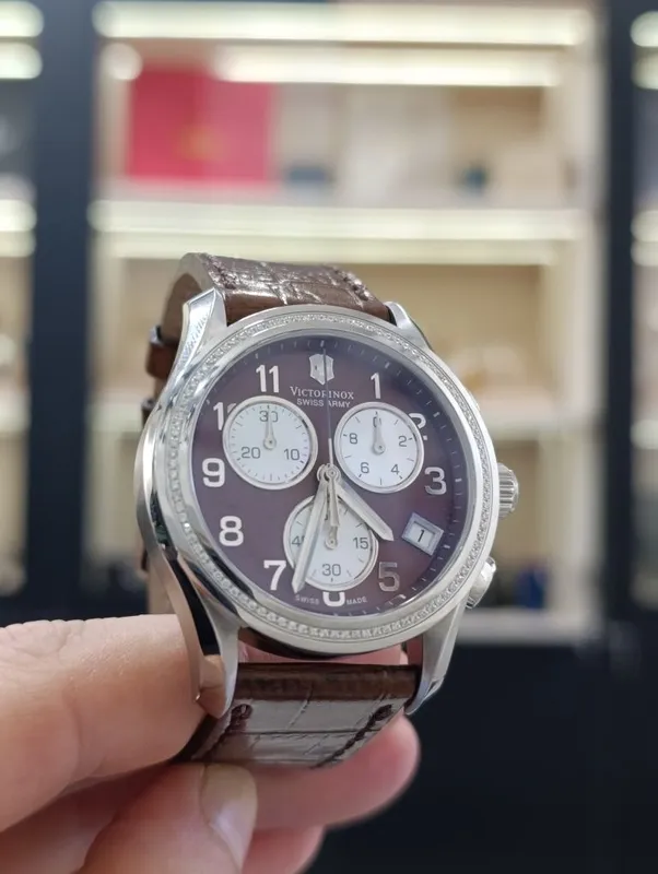 Женские Бриллиантовые Часы Victorinox 1 Женские Бриллиантовые Часы Victorinox 1